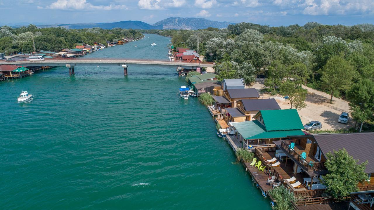 Hakuna Matata Apartments Ulcinj Bagian luar foto
