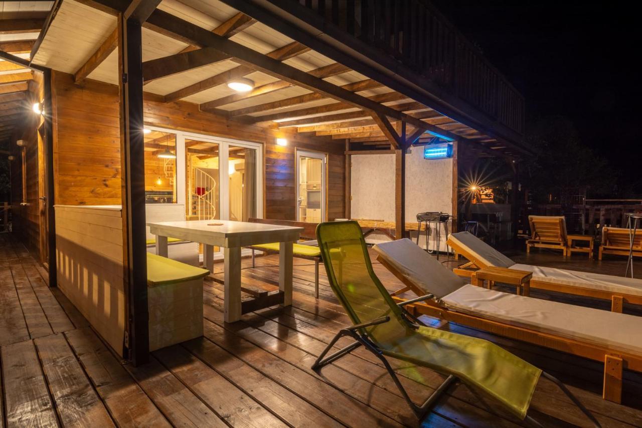 Hakuna Matata Apartments Ulcinj Bagian luar foto