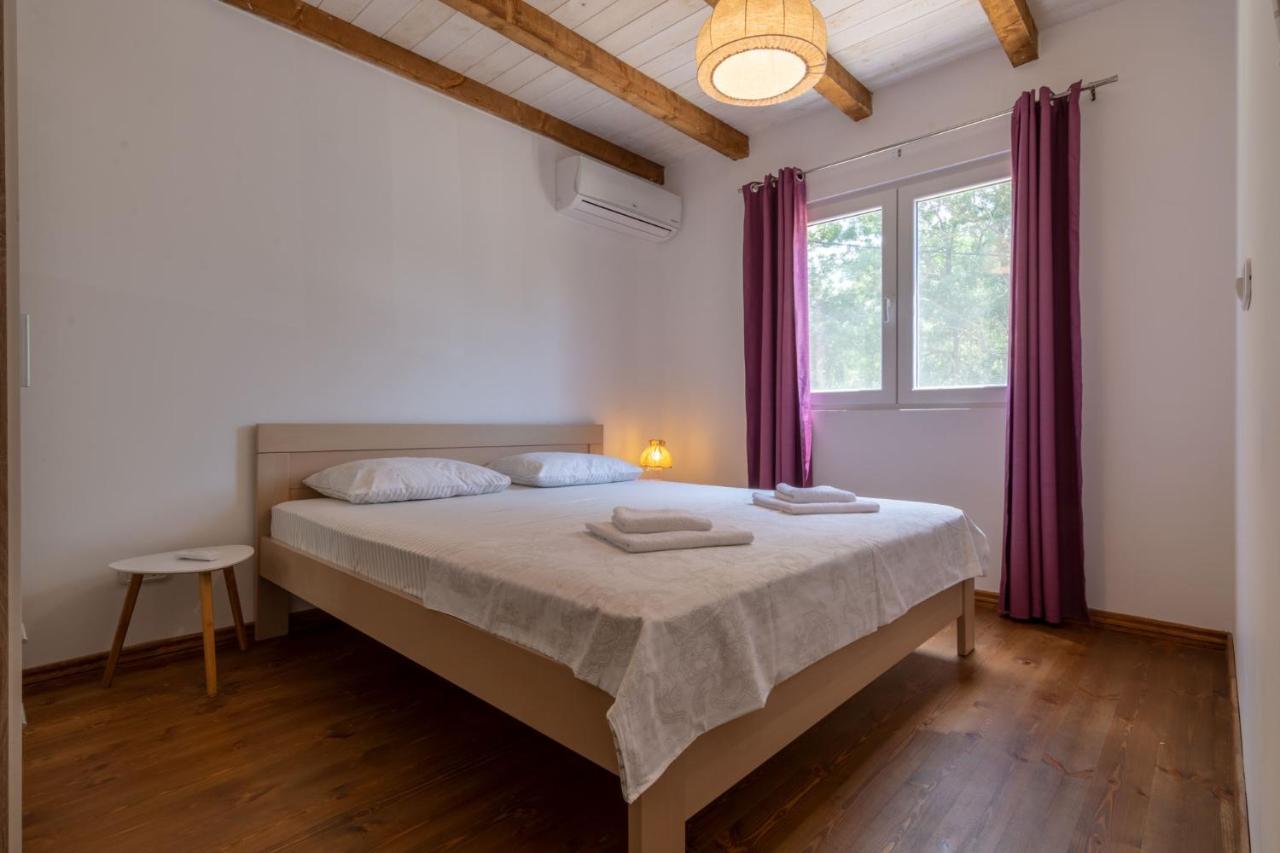 Hakuna Matata Apartments Ulcinj Bagian luar foto