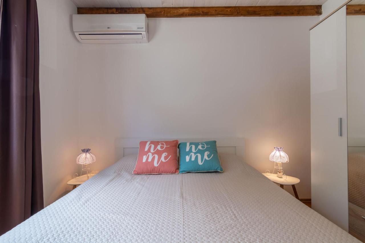 Hakuna Matata Apartments Ulcinj Bagian luar foto