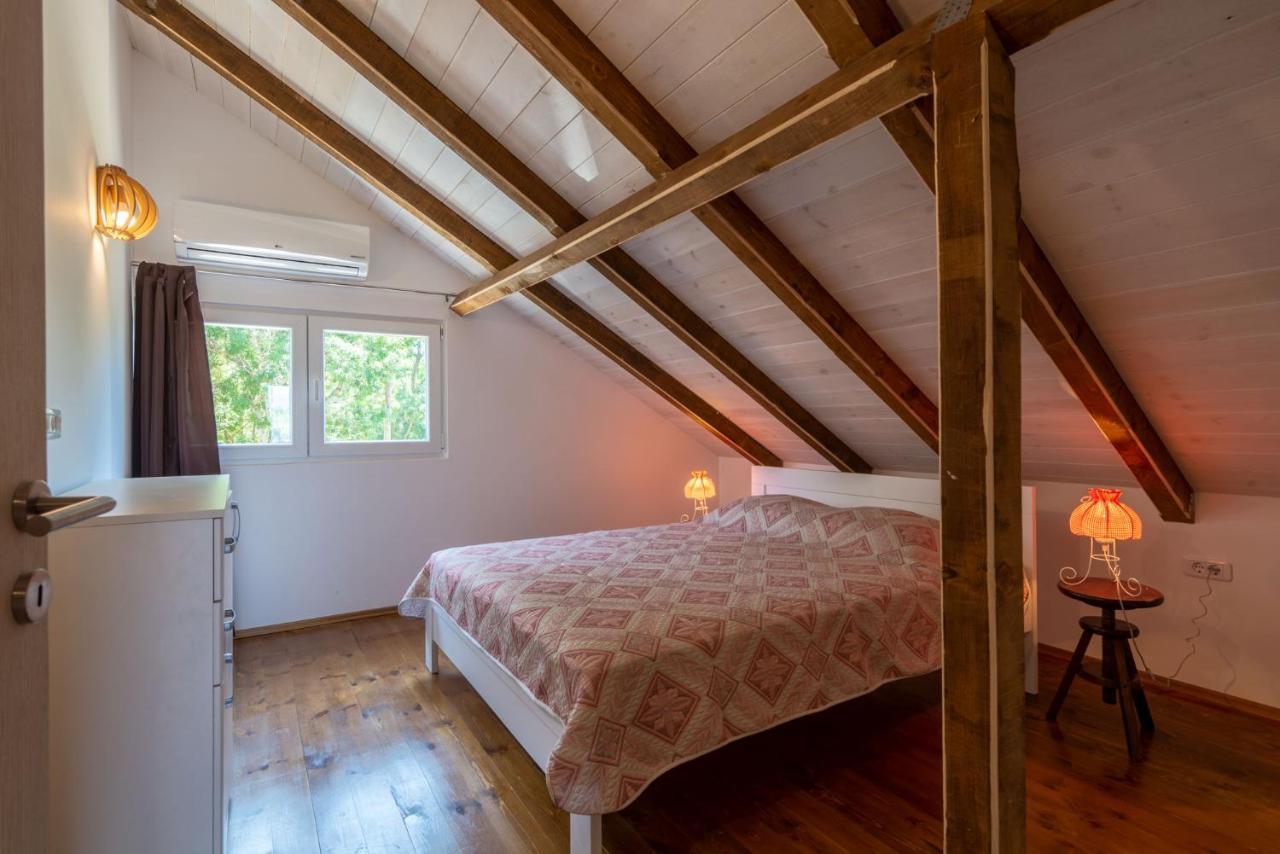 Hakuna Matata Apartments Ulcinj Bagian luar foto