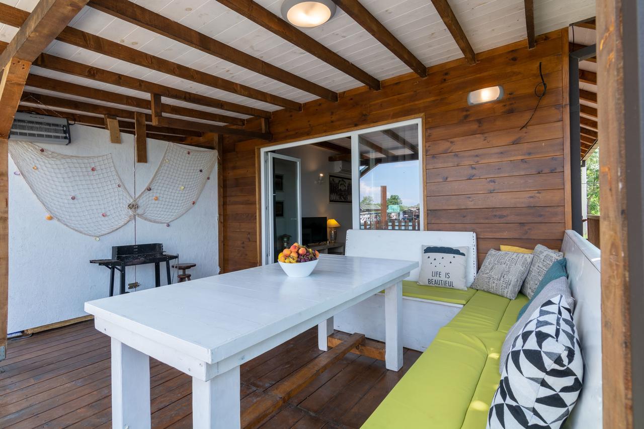 Hakuna Matata Apartments Ulcinj Bagian luar foto