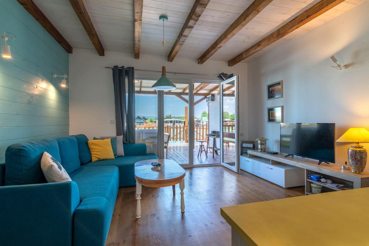 Hakuna Matata Apartments Ulcinj Bagian luar foto